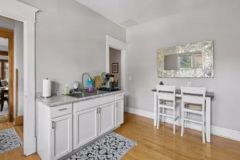 1083 Hague Avenue Saint Paul MN 55104