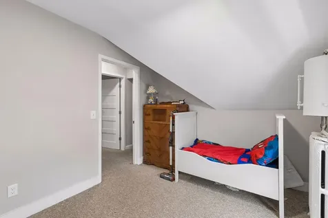 1083 Hague Avenue Saint Paul MN 55104