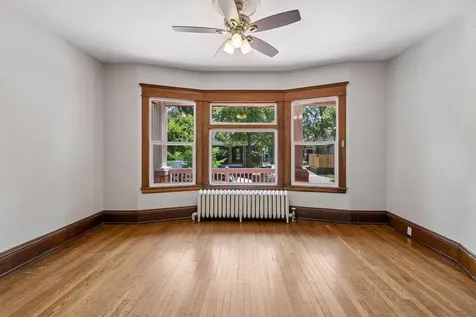 1083 Hague Avenue Saint Paul MN 55104