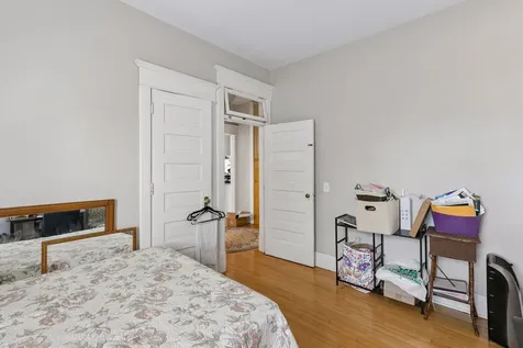 1083 Hague Avenue Saint Paul MN 55104
