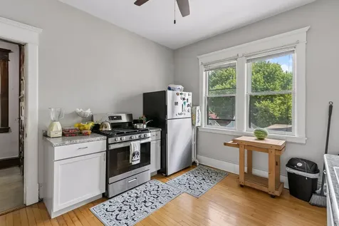 1083 Hague Avenue Saint Paul MN 55104
