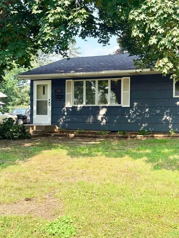 738 22nd Avenue N South Saint Paul MN 55075