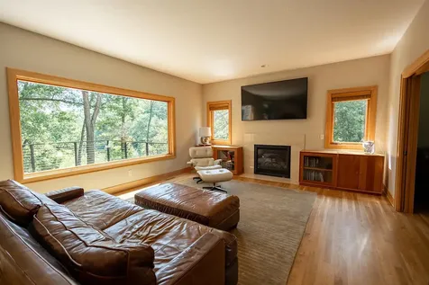 21891 Wagon Wheel Trail Lakeville MN 55044