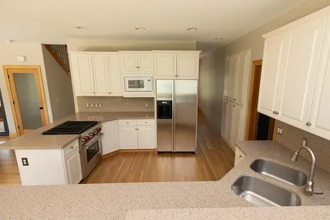 21891 Wagon Wheel Trail Lakeville MN 55044