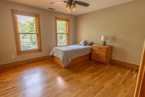 21891 Wagon Wheel Trail Lakeville MN 55044