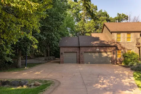 21891 Wagon Wheel Trail Lakeville MN 55044