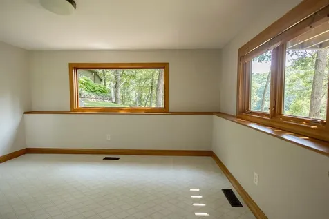 21891 Wagon Wheel Trail Lakeville MN 55044