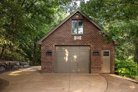 21891 Wagon Wheel Trail Lakeville MN 55044