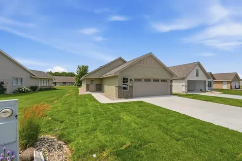 1807 Upper Trentwood Circle NE Willmar MN 56201