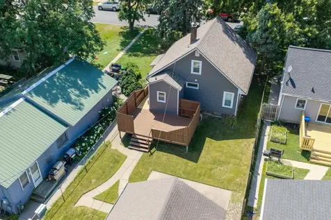 424 16th Avenue N South Saint Paul MN 55075