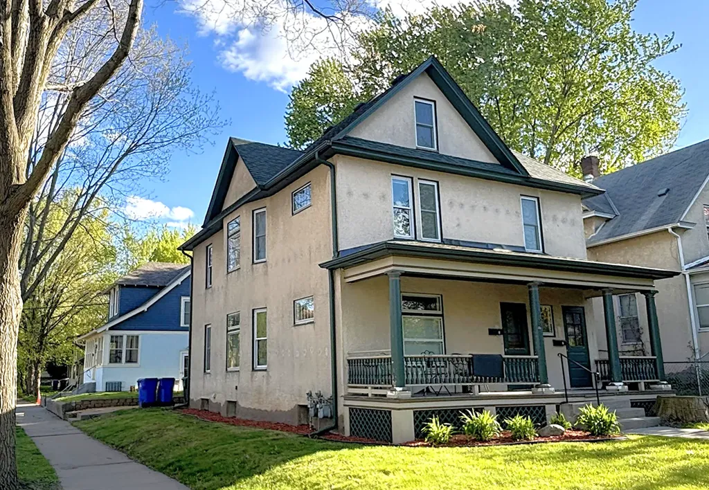 738 Magnolia Avenue E Saint Paul MN 55106