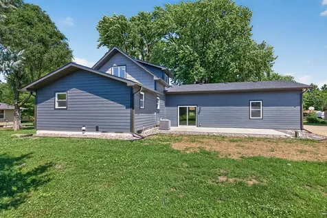 5146 Cleveland Street Veseli MN 55046