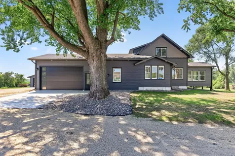 5146 Cleveland Street Veseli MN 55046