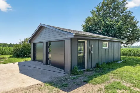 5146 Cleveland Street Veseli MN 55046