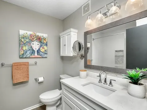 7775 Village Street Chanhassen MN 55317