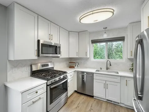 7775 Village Street Chanhassen MN 55317