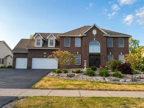 6453 Oxford Road N Shakopee MN 55379