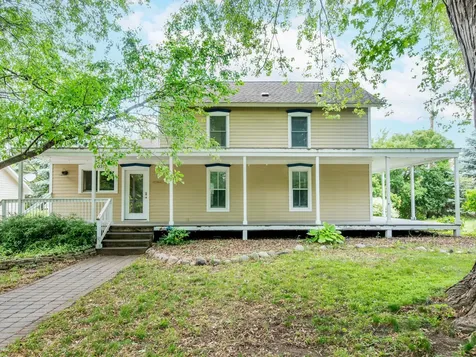 1603 Dodd Road Mendota Heights MN 55118