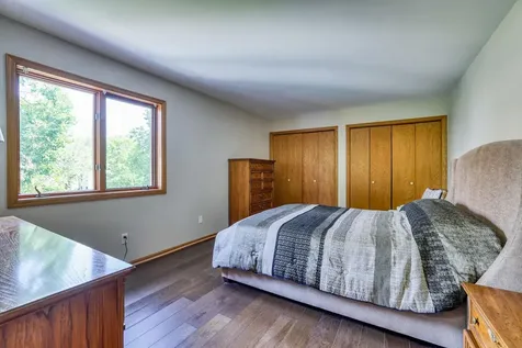 921 / 923 Dartmouth Place SE Minneapolis MN 55414
