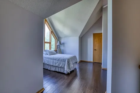 921 / 923 Dartmouth Place SE Minneapolis MN 55414