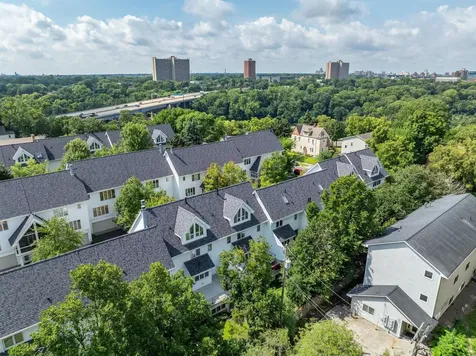 921 / 923 Dartmouth Place SE Minneapolis MN 55414