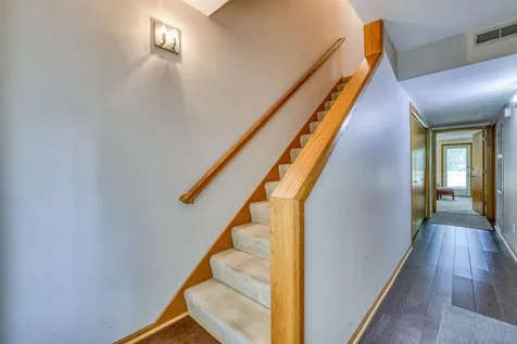 921 / 923 Dartmouth Place SE Minneapolis MN 55414