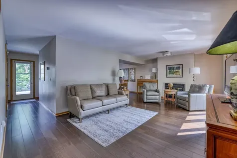 921 / 923 Dartmouth Place SE Minneapolis MN 55414