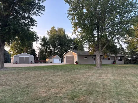 27366 260th Street Worthington MN 56187
