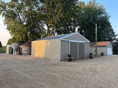 27366 260th Street Worthington MN 56187