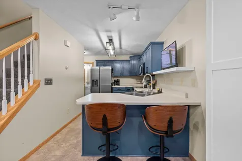 2245 River Rock Lane Shakopee MN 55379