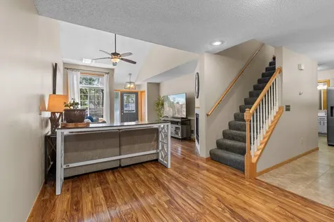 2245 River Rock Lane Shakopee MN 55379