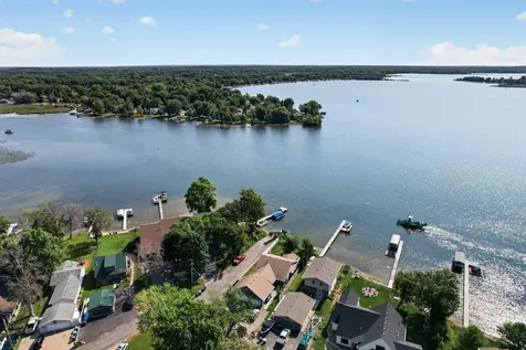 1819 9th Avenue SE Forest Lake MN 55025