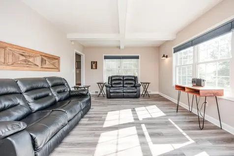 1104 W Lake Drive Detroit Lakes MN 56501