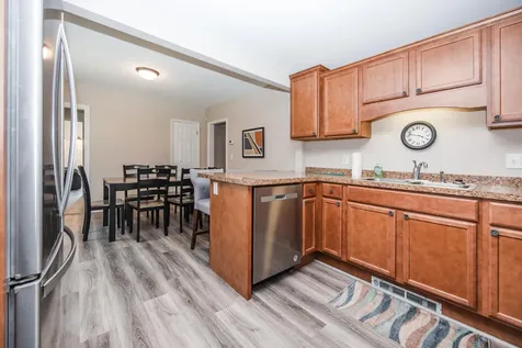 1104 W Lake Drive Detroit Lakes MN 56501