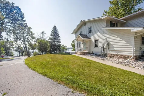 1104 W Lake Drive Detroit Lakes MN 56501