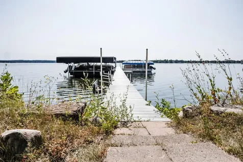 1104 W Lake Drive Detroit Lakes MN 56501
