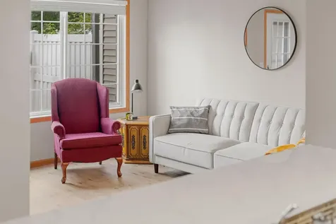 1229 Highpoint Curve Shakopee MN 55379