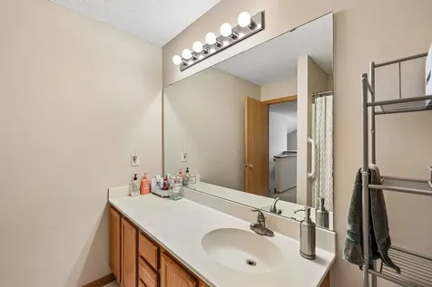 214 11th Avenue S Princeton MN 55371