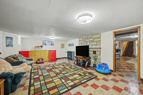 300 5th Street NE Montgomery MN 56069