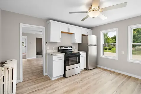 205 Adams Street SE Hutchinson MN 55350