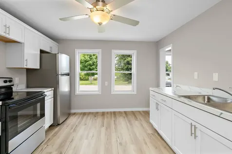 205 Adams Street SE Hutchinson MN 55350