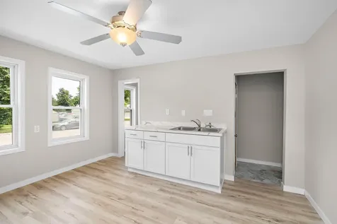 205 Adams Street SE Hutchinson MN 55350