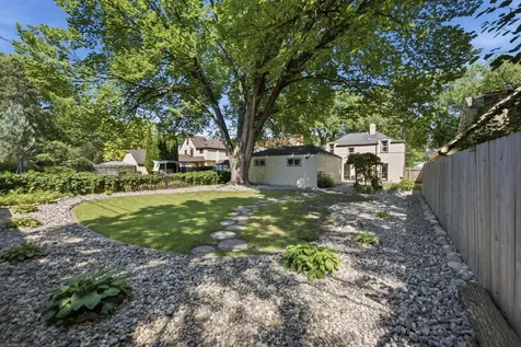 1541 9th Street S Fargo ND 58103