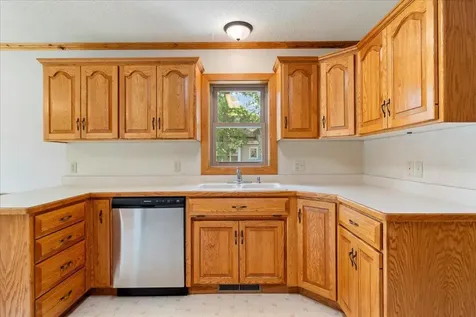 23624 Cross Drive Deerwood MN 56444
