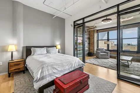 290 Market Street Minneapolis MN 55405