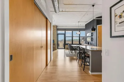 290 Market Street Minneapolis MN 55405
