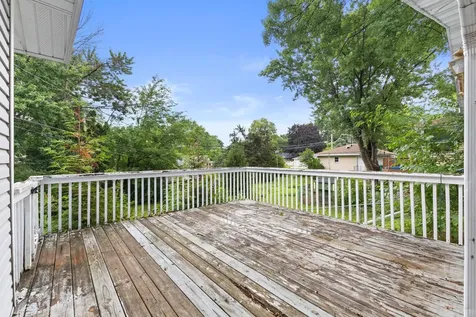 5306 Quebec Avenue N New Hope MN 55428