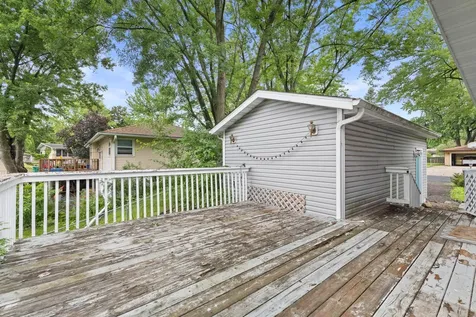 5306 Quebec Avenue N New Hope MN 55428