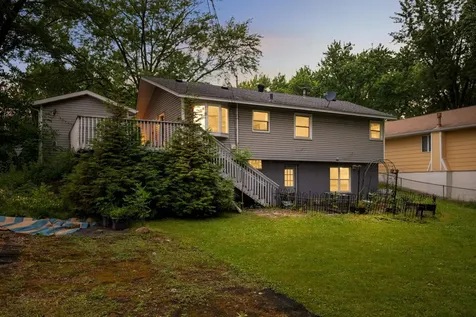 5306 Quebec Avenue N New Hope MN 55428