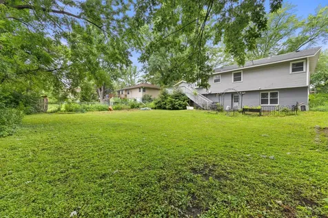 5306 Quebec Avenue N New Hope MN 55428
